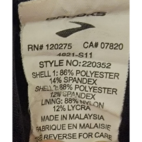 Brooks Women's Chaser Skort size small - Picture 9 of 10